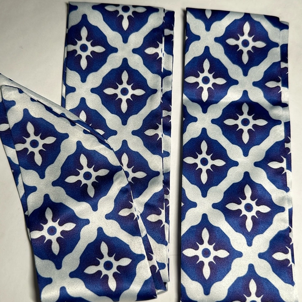Two Thin Scarves / Hair Bands / Scarves - #1193